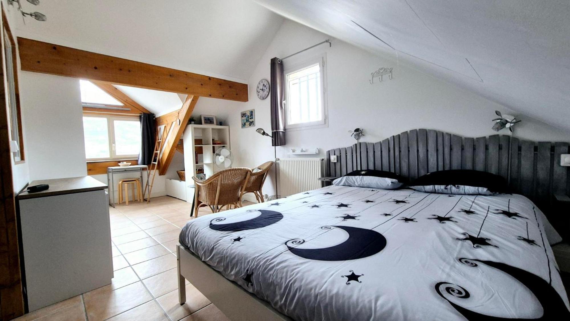 Bed and Breakfast La Tulipe **** Savines Exteriér fotografie